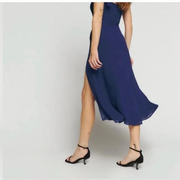 Reformation Twilight Dress in Danube size 12 - Picture 2 of 7